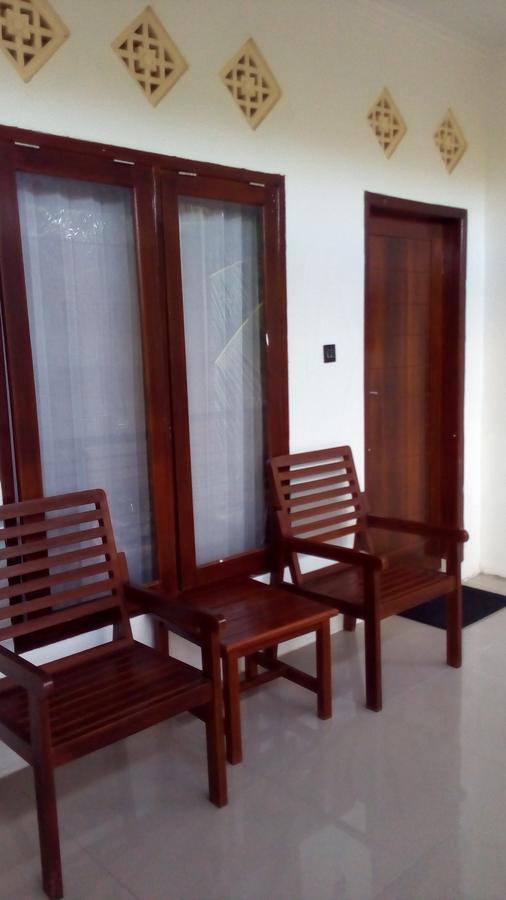 Rasti Homestay Kuta  Buitenkant foto